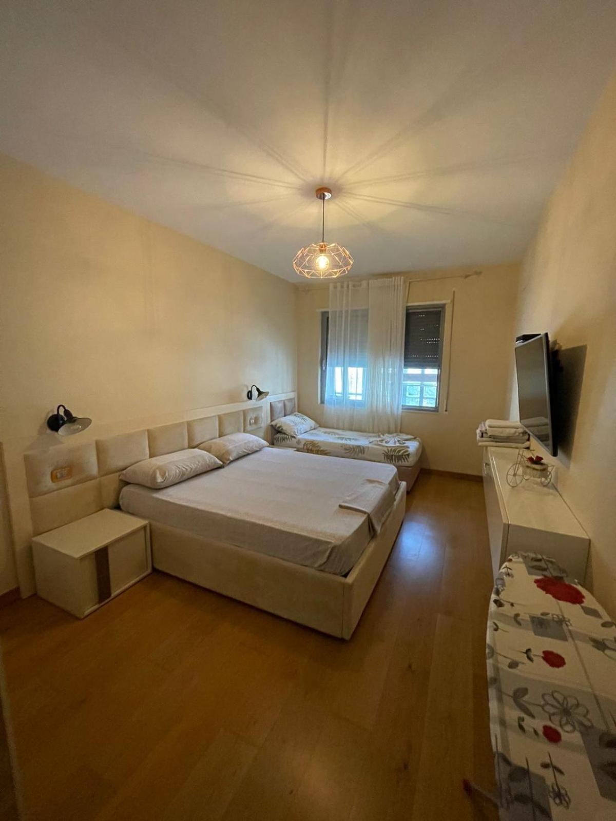 Apartment I&s 1