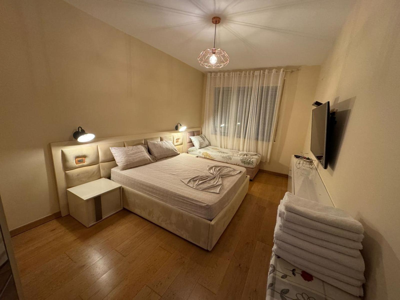 Apartament I&s 1 *