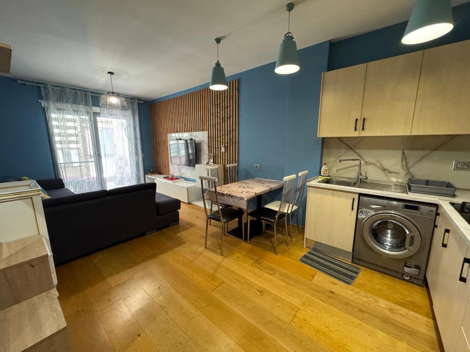 Apartament I&s 1 Golem (Tirana)